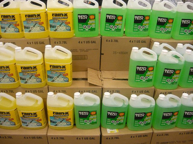 What is the Right Antifreeze for Your Vehicle? - The Motor Bookstore Blog